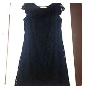 Solitaire, lined lace dress